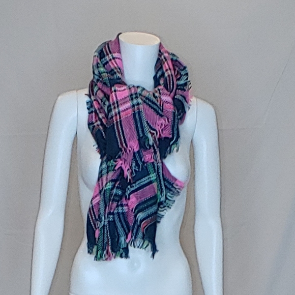 GERTEX PLAID PINK BLUE BLANKET SCARF - Picture 2 of 3